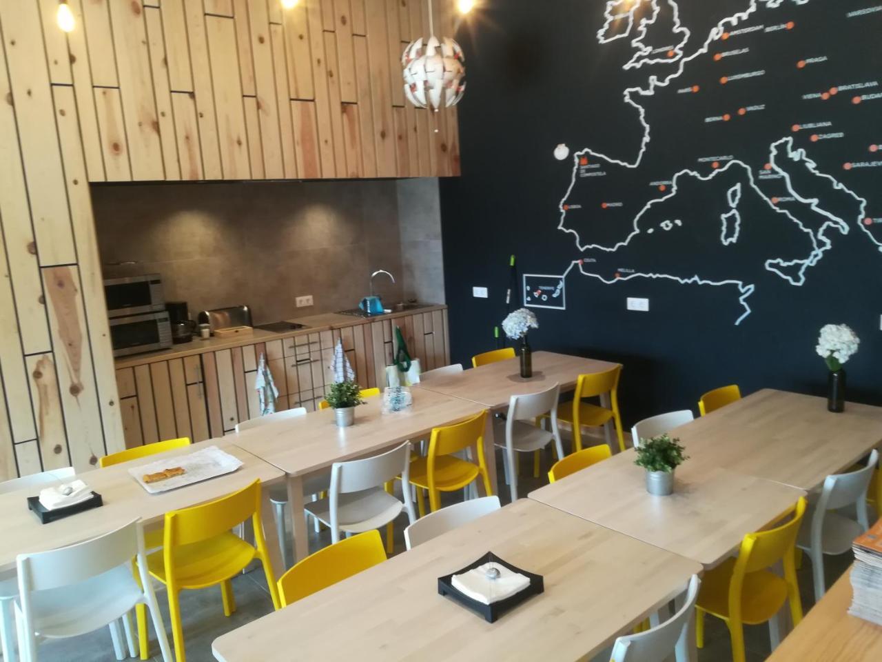 Albergue 밀라도이로 외부 사진